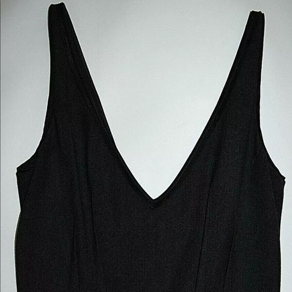 Prada v-neck dress - Picture 2 of 4